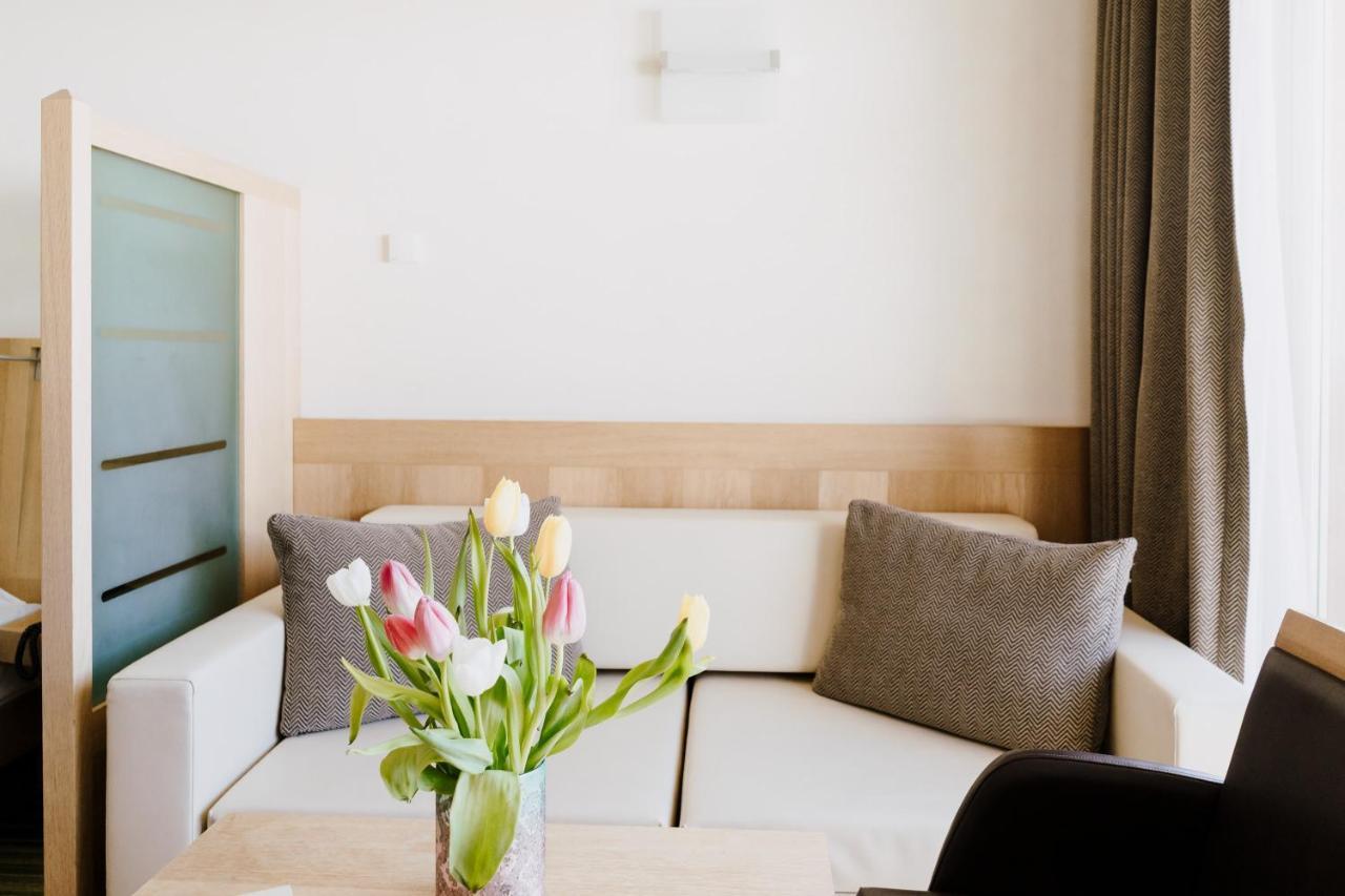 Hotel Lac Salin Spa & Mountain Resort Livigno Exterior photo