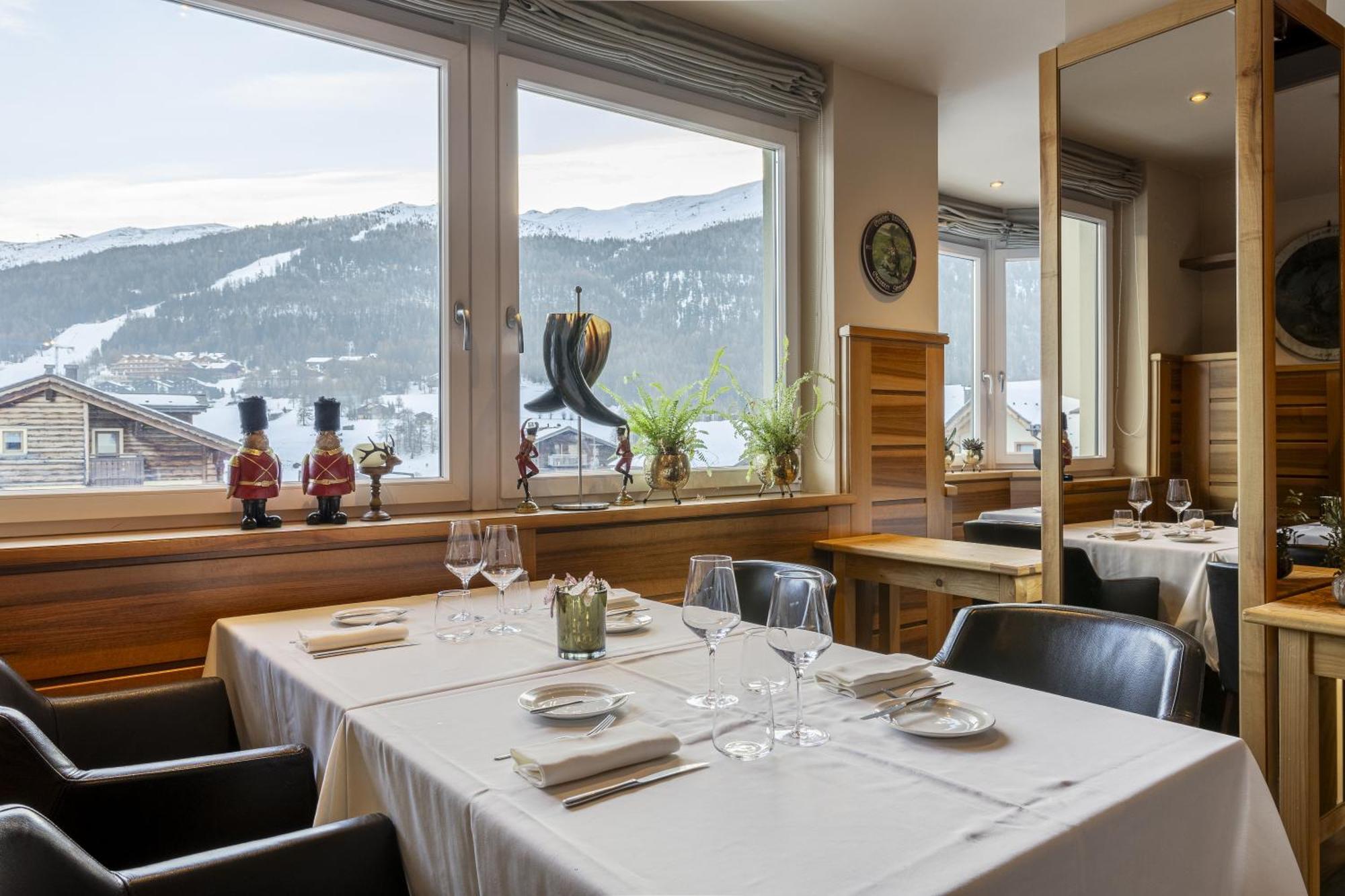 Hotel Lac Salin Spa & Mountain Resort Livigno Exterior photo